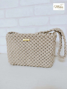 オーガニックコットンロープのマクラメ　ワンハンドルバッグ