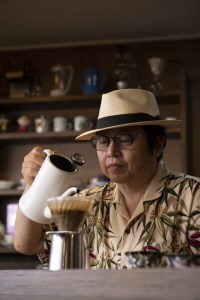 世界のハイクオリティコーヒー 2種×200g おまかせ定期便(12か月連続お届け)(豆のまま)