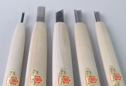 【ヤスキ鋼】ＮＨＫ木彫入門　初心者セット５本組　紙箱入り【北海道・沖縄・離島　配送不可】