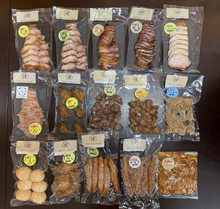 《6回定期便》こだわりの燻製詰め合わせ4種【2025年 兵庫県食品産業協会会長賞受賞の牡蠣の燻製が入っています】　人気の燻製 安心・安全 手作り 芳醇な香り 奥深い味わい スモーク 燻製好き 播州百日どり 高級珍味 プレゼント ホームパーティ クリスマス 兵庫県 高砂市