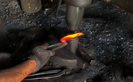 オノテツ　長刃剪定根切鋏 290ｍｍ　片手刈込鋏　最高級本職用　ガード付き　アルミ柄 ガーデニング　農業　除草 