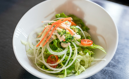 【ふるさと納税】赤身肉ステーキコース ペア招待券 ギフト お祝い 贈答品 中元 歳暮 数量限定 期間限定 人気 ふるさと納税 ふるさと 人気 おすすめ 送料無料 兵庫県 三田市 [3d28bae490001]