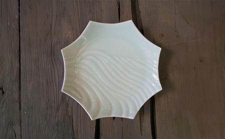 お皿 1枚 青瓷 八角鎬皿 単品 電子レンジ対応 食洗機対応 皿 食器 陶器 おしゃれ 八角皿 青磁 プレート 中皿