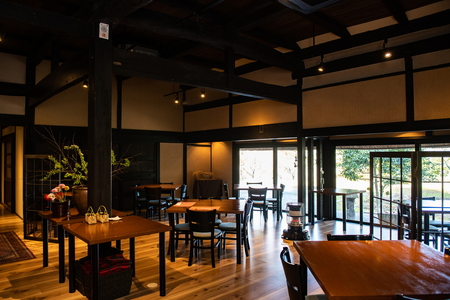 古民家レストラン　りょうり舎やまゆ　お食事券 18,000円分(1000円ｘ18枚) E028  