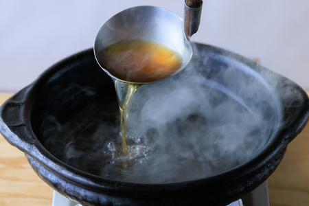 【そらをあおぐ】ミシュランシェフが手がけた猪鍋セット4人前 ぼたん鍋 牡丹鍋 猪肉 いのしし肉 ジビエ料理 お歳暮 御歳暮 お正月 お取り寄せ ハレの日 お鍋 団らん ギフト お祝い プレゼント 贈り物 冷凍配送 冷凍食品