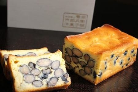 雪岡市郎兵衛がお届けする丹波黒豆の高級チーズケーキ「篠黒」ササクロ AR20