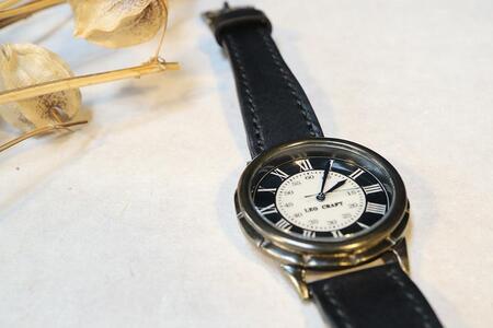 ハンドメイド腕時計（クオーツ式）BS-GW141 CE10