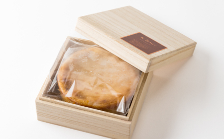 カカオのホワイトチーズケーキ(桐箱入り)【配送不可地域：離島】【1558280】