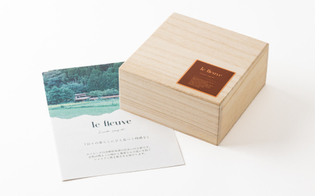 カカオのホワイトチーズケーキ(桐箱入り)【配送不可地域：離島】【1558280】