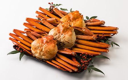 兵庫県香住産 特選釜茹で香住ガニ(紅ズワイガニ)3匹入(約2.2～2.4kg)＜冷凍＞【9月発送】【配送不可地域：離島】【1399255】