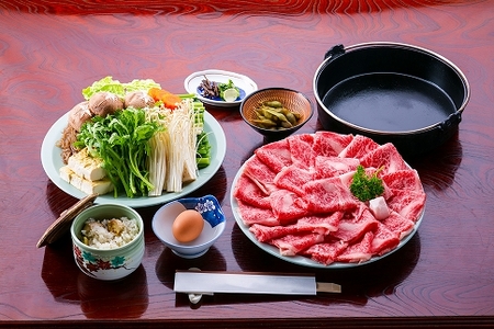 神戸ビーフ すき焼き用 １㎏