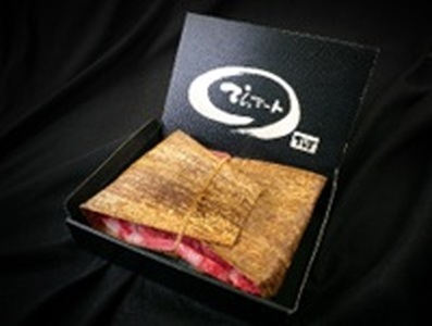 神戸ビ－フＡ５　ロ－スすき焼き肉   450g