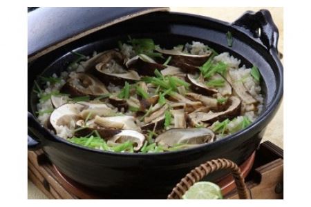 ミシュラン一つ星　丹波の松茸料理（月コース）2名様　食事券