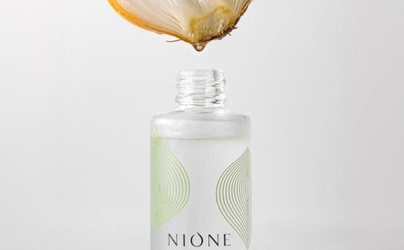 〈NIONE（二オーネ）〉ブリリアントセラム 40ml