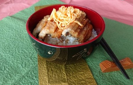 Et01sm C 秘伝のタレを使った特大肉厚 いづみ丸の焼きあなご ２尾 兵庫県南あわじ市 ふるさと納税サイト ふるなび