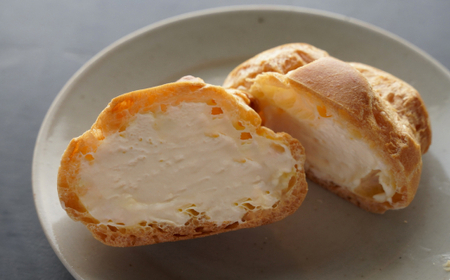 弁天堂 シュークリーム食べ比べセット 8個　　[スイーツ カスタード 冷凍 焼菓子 クッキーシュー]