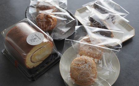 弁天堂 ロールケーキと人気返礼品詰合せセット(シュークリーム・エクレア・ブッセ)