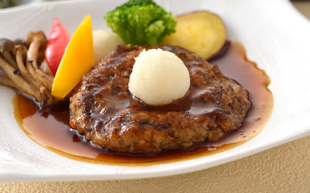 【定期便3ヶ月】淡路玉ねぎたっぷりハンバーグ（特製ソース付）140g×6個　[湯煎 冷凍食品 ハンバーグ 個包装]