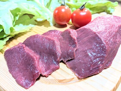 AQ2　宍粟の  シカ肉　背ロース  400g ・  もも肉  （しんたま）200ｇ【 鹿肉 シカ肉 ジビエ ロース 背ロース もも 赤身 高たんぱく 急速冷凍 冷凍 兵庫県 宍粟市 】