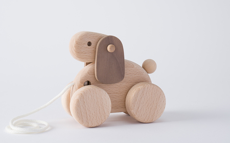AH1　木のおもちゃ「コイヌ」【 木製 玩具 おもちゃ こども 子ども 手作り ハンドメイド 無垢 無塗装 安全 贈り物 プレゼント お祝い 出産祝い 誕生日 】