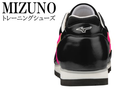 AO42　ミズノトレーニングシューズ　BUILT　TRAINER【ブラック×フラッシュピンク2E】