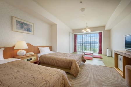 ホテルグリーンプラザ東条湖 1泊2食付き ペア 宿泊招待券（平日限定）[ 宿泊券 宿泊チケット チケット 旅行 兵庫県 関西 加東市 ] 