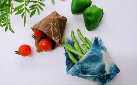 藍染草木染エコラップ2枚セット（S，M) 絞り柄セット(藍染、茜染め）