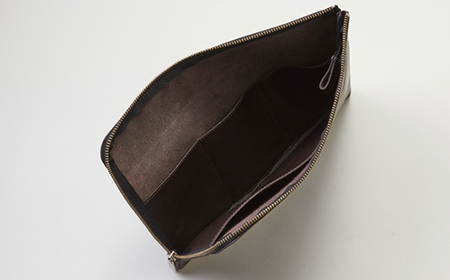 【申込受付後 生産】ジャパンレザー　本革クラッチバッグ(ダークブラウン)　本格牛革使用【1444695】