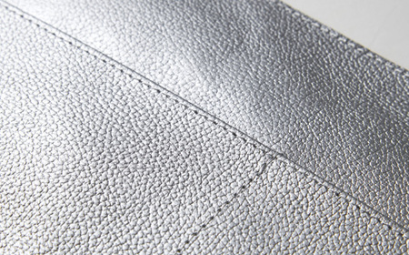 【申込受付後 生産】ジャパンレザー　本革クラッチバッグ(シルバー)　本格牛革使用【1488271】