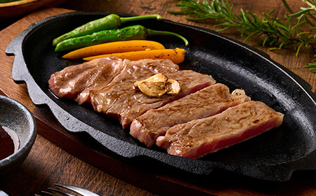 但馬牛ステーキ　モモ肉　100g×3枚　兵庫県産　国産【配送不可地域：離島】【1044906】