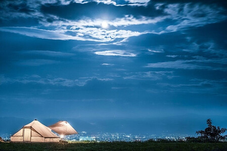 奈良 キャンプ場クーポン ［デイ＋宿泊＋デイ利用3名様］ OIWAKEPARKキャンプ場 40-007