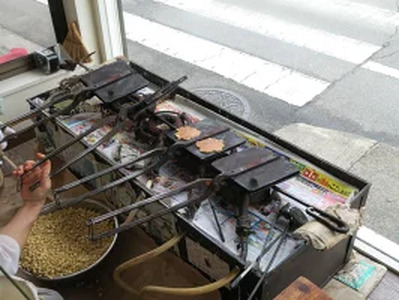 せんべい (卵 空豆 ピーナッツ黒豆) 贈答用詰め合わせ 畠山製菓 6-313