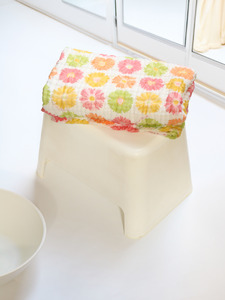 白雪友禅湯上りたおる / ガーベラ　9-119