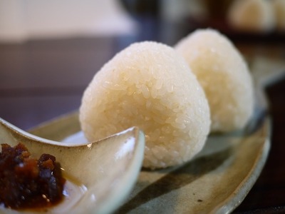 ヒノヒカリ玄米5kg 令和6年産米:冷めても美味しい 18-030