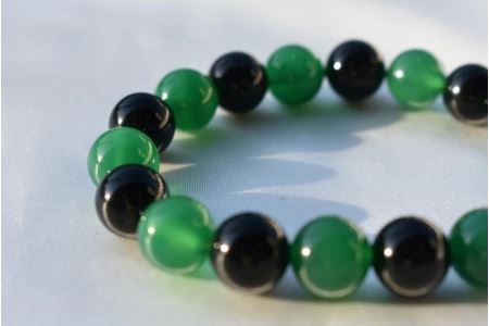 グリーンメノウ、オニキスのブレスレット　アクセサリー　ブレスレット　パワーストーン※着日指定不可◇
