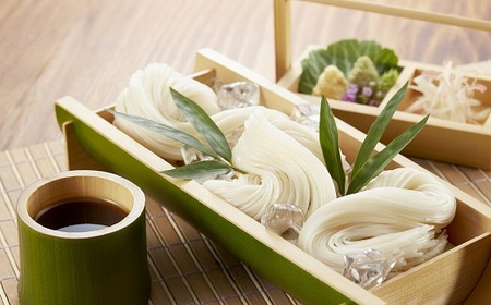 ※予約受付（R8年4月頃から順次発送）CF-10.【つるっとコシある】超極細麺　寿（線香巻）古物　55本　(S-100)