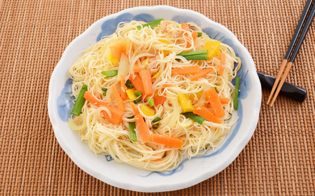 M-CH8.【高級手延】三輪の太めん 9kg (50g×180束) 木箱入り