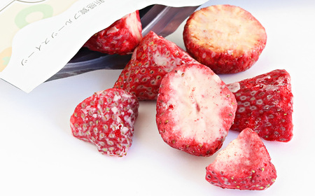  白い果菓欧 （ 3袋 ） |  フリーズドライ いちご チョコ 西岡農園 