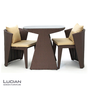 LUCIAN ラタン調ガーデンテーブル3点セット ブラウン 2人掛け luc001 ／ コスティック インテリア 屋外テーブル テラス コンパクト 省スペース設計 奈良県 御所市