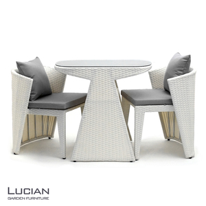 LUCIAN ラタン調ガーデンテーブル3点セット ホワイト 2人掛け luc001 ／ コスティック インテリア 屋外テーブル テラス コンパクト 省スペース設計 奈良県 御所市