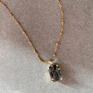 square ネックレス (ゴールド) 単品《ko re ga SANUKITE?》 [3157]