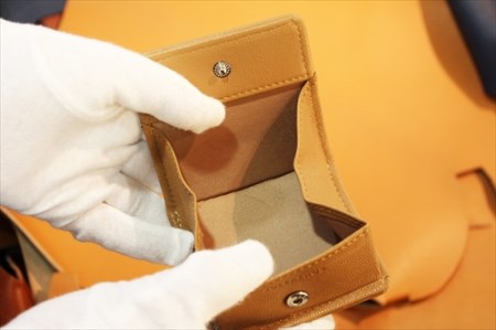 ReLEATHeR(リレザー) コインケース ＜マーブル×ベージュ＞ [1977]