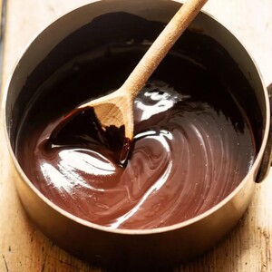 甘さの加減を追求した滑らかな口溶け チョコレートパイ(ホール23cm) [2233]