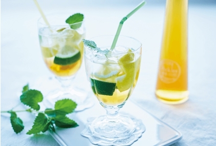 柚子のビネガードリンク はちみつ柚子ビネガー （２本セット） ／ SONAS 菩提樹はちみつ ゆず りんご酢 希釈用 奈良県 葛城市【sona014】