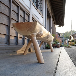 100年ヒノキのベンチ／枝をそのまま使用した磨き丸太ベンチ 一点物 ヒノキ 天然素材 リビングベンチ 長椅子 森庄銘木 MORITO 天然素材 奈良県 宇陀市 ふるさと納税