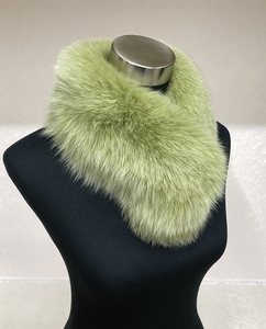 イタリア染め ファー マフラー シャドー フォックス グラスグリーン／西本毛皮商店 豪華 毛皮 リアルファー 綺麗目 上品 お洒落 ファッション