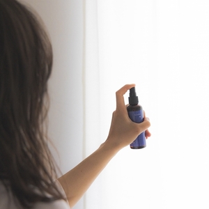 morika morika 吉野ヒノキと能登ヒバのハーバルウォーターセット（コースター付き) 天然ミスト／森庄銘木 天然素材 精油 蒸留水 アロマ アロマセット精油セット アロマオイル 奈良県 宇陀市 MORITO ふるさと納税