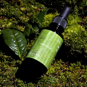 morika morika 吉野ヒノキと能登ヒバのハーバルウォーターセット（コースター付き) 天然ミスト／森庄銘木 天然素材 精油 蒸留水 アロマ アロマセット精油セット アロマオイル 奈良県 宇陀市 MORITO ふるさと納税