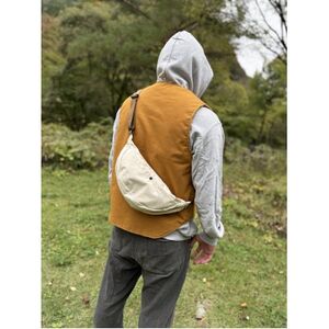 ALBERTON社の米軍テント生地で作ったショルダーバッグ(キナリ)【1582875】