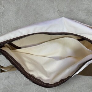 ALBERTON社の米軍テント生地で作ったショルダーバッグ(キナリ)【1582875】